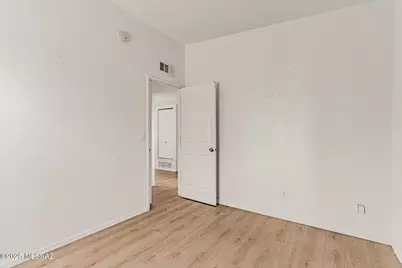 6922 N Northpoint Drive, Tucson, AZ 85741 - Photo 17