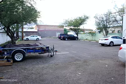 710 Echols Avenue #9, Tucson, AZ 85705 - Photo 3