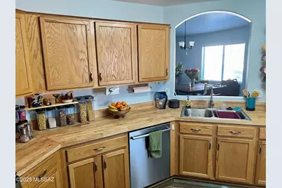 9458 E Bench Mark Loop, Tucson, AZ 85747 - Photo 7