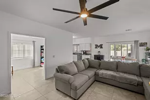 147 E Calle Puente Azul, Sahuarita, AZ 85629 - Photo 3