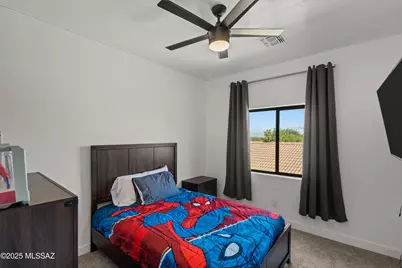 147 E Calle Puente Azul, Sahuarita, AZ 85629 - Photo 21