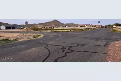 7010 Quarter Horse Run #89, Coolidge, AZ 85128 - Photo 1