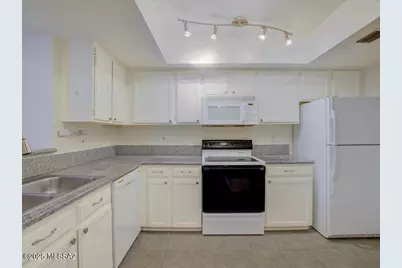 4271 N River Grove Circle #236, Tucson, AZ 85719 - Photo 3