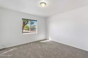 909 S Catalina Ave, Tucson, AZ 85711 - Photo 13