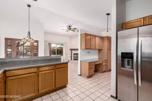 8410 E Heath Ct, Tucson, AZ 85715 - Photo 15