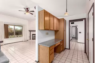 8410 E Heath Ct, Tucson, AZ 85715 - Photo 13