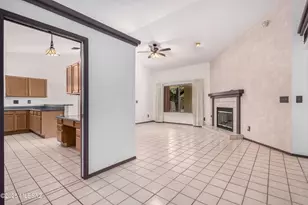 8410 E Heath Ct, Tucson, AZ 85715 - Photo 5