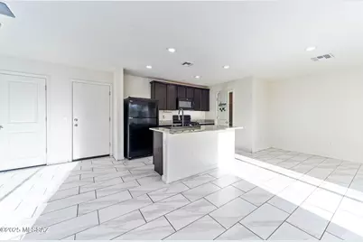 6038 S Kirtley Drive, Tucson, AZ 85706 - Photo 11