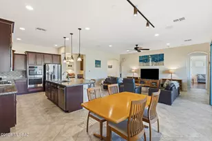 4200 W Distant Wash Ct, Marana, AZ 85658 - Photo 17