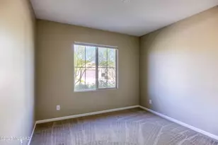 1446 E Blue Granite Dr, Green Valley, AZ 85614 - Photo 9