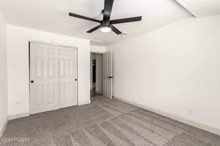 1010 E Gifford Dr, Tucson, AZ 85719 - Photo 23