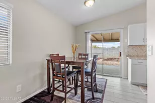 8961 E Alderpoint Way, Tucson, AZ 85730 - Photo 11