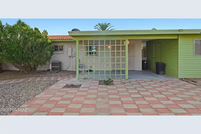 1041 S Abrego Drive, Green Valley, AZ 85614 - Photo 3