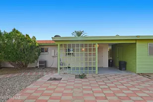 1041 S Abrego Dr, Green Valley, AZ 85614 - Photo 3
