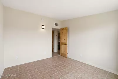 3205 N View Crest Drive, Tucson, AZ 85745 - Photo 29