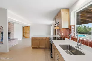 3205 N View Crest Dr, Tucson, AZ 85745 - Photo 17