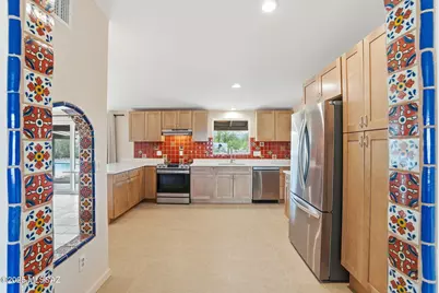 3205 N View Crest Drive, Tucson, AZ 85745 - Photo 15