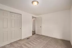 6810 W Kay Lynn Dr, Tucson, AZ 85735 - Photo 19