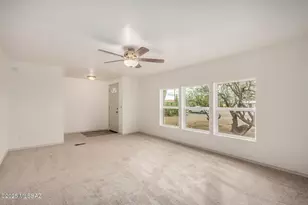6810 W Kay Lynn Dr, Tucson, AZ 85735 - Photo 5