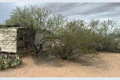 6355 N Desert Trail Road, Tucson, AZ 85743 - Photo 11