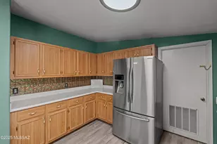 12757 S Red Horizon Trail, Vail, AZ 85641 - Photo 11