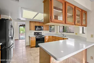 5225 N Via Sempreverde, Tucson, AZ 85750 - Photo 5