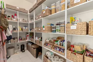 685 E Romsdalen Rd, Oro Valley, AZ 85755 - Photo 17