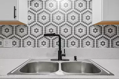 3916 E Dover Stravenue, Tucson, AZ 85706 - Photo 13