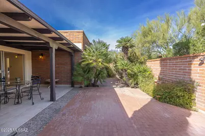 2561 E Cerrada Adelita, Tucson, AZ 85718 - Photo 27