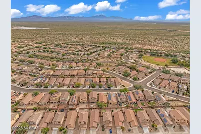7555 E Majestic Palm Lane, Tucson, AZ 85756 - Photo 13