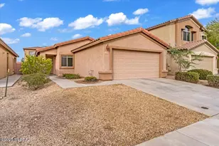 7555 E Majestic Palm Ln, Tucson, AZ 85756 - Photo 17
