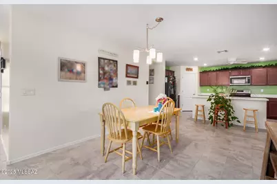 9472 Desert Fauna Loop, Tucson, AZ 85747 - Photo 13