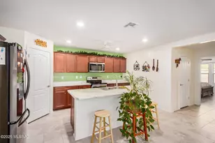 9472 Desert Fauna Loop, Tucson, AZ 85747 - Photo 15