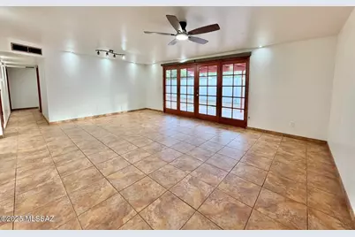 9430 E 30th Street, Tucson, AZ 85710 - Photo 21