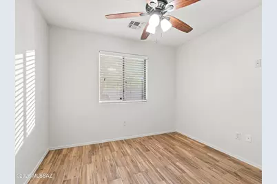 726 W Calle Ormino, Sahuarita, AZ 85629 - Photo 15