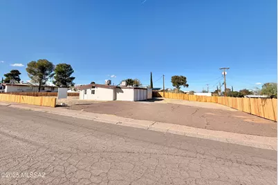 329 S Ave A, San Manuel, AZ 85631 - Photo 43