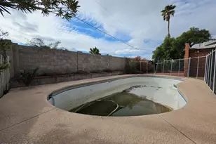 8438 East 5th Street, Tucson, AZ 85710 - Photo 37