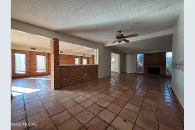 8438 E 5th Street, Tucson, AZ 85710 - Photo 13