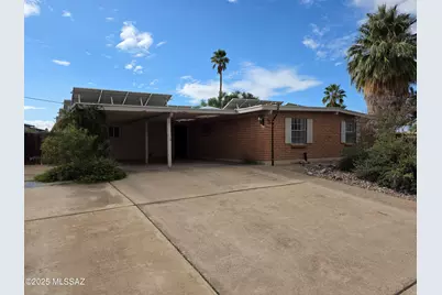 8438 E 5th Street, Tucson, AZ 85710 - Photo 7