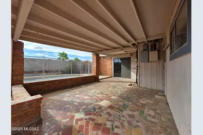 8438 E 5th Street, Tucson, AZ 85710 - Photo 31