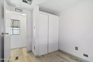 1432 W Buena Tierra Pl, Tucson, AZ 85705 - Photo 19