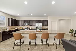 852 W Placita Pozanco, Green Valley, AZ 85614 - Photo 15