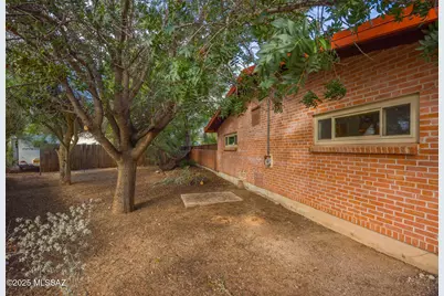 4203 E 6th Street, Tucson, AZ 85711 - Photo 43
