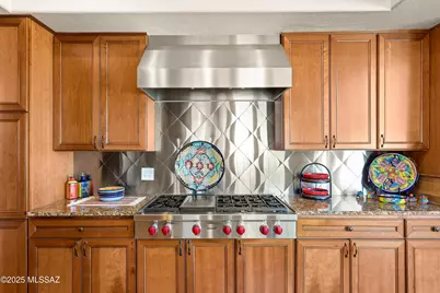 8513 N Nob Hill Drive, Tucson, AZ 85742 - Photo 19