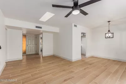 362 N Calle Del Chancero, Green Valley, AZ 85614 - Photo 11