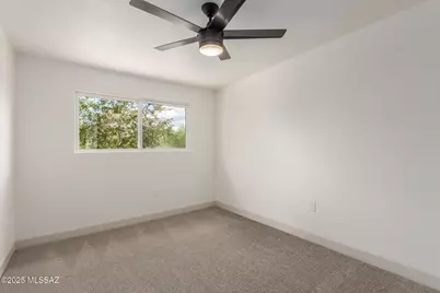 362 N Calle Del Chancero, Green Valley, AZ 85614 - Photo 23