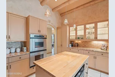 3825 N Mountain Cove Drive, Tucson, AZ 85750 - Photo 3