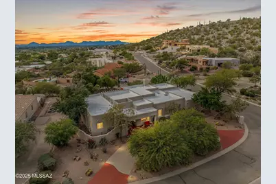 3825 N Mountain Cove Drive, Tucson, AZ 85750 - Photo 1