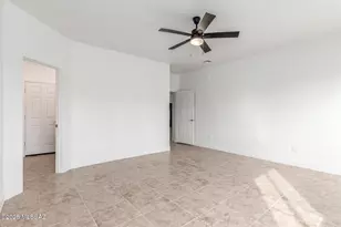 12636 N Hendricks Dr, Marana, AZ 85653 - Photo 17