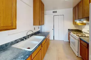 872 W Glenn St, Tucson, AZ 85705 - Photo 5
